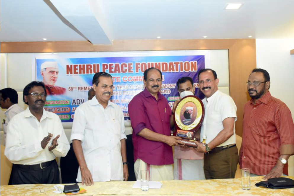 Award Presentation 3